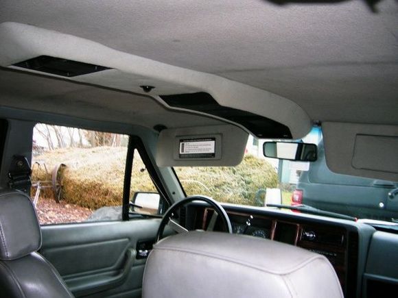 Im trying to retrofit an Overhead Console into my stripped down rig and did not get the complete harness. If you have one, do the three connectors that lead from the passenger side kick panel up to the console merge into a green connector in the kick panel area?

I thought I was going to have the complete harness but it turned out to be about 15 feet of copper that was for the old police light bar and antennas