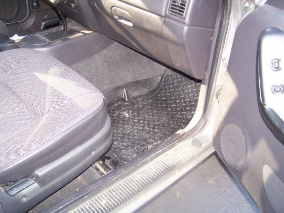 Huskyliner floormat