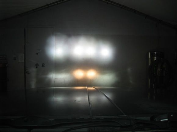 roof, bumper and head lights on