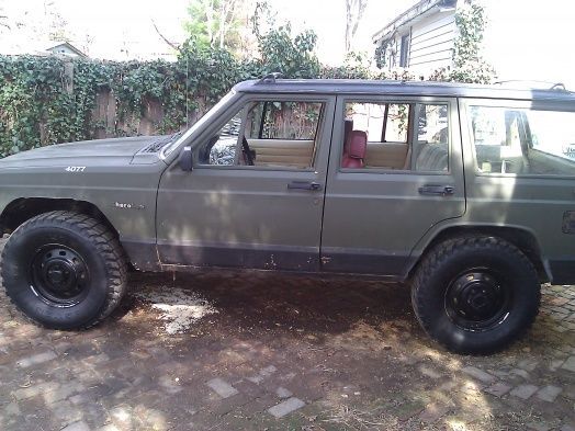 Cut and tucked rear fenders