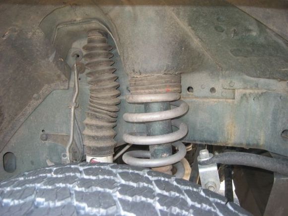 Spacers on top of RE 3.5 springs
