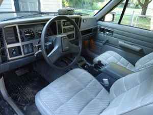 interior is not too bad for being 21 yrs old.