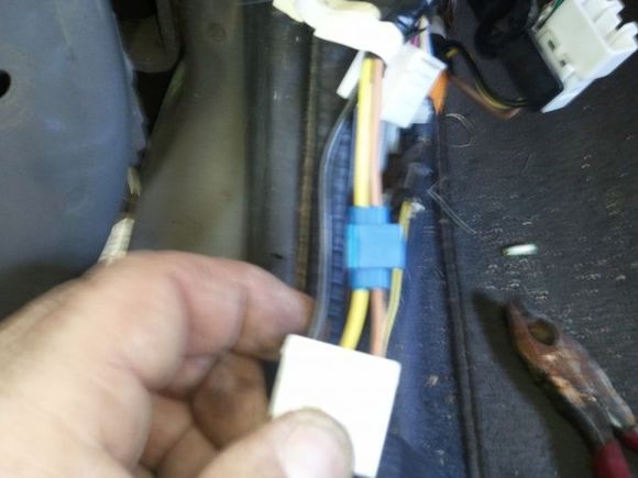 Here is the splice cover placed over the blade. There is no way for the blade to ground out. Modification finished. Put everything back together and go for a ride! No more complaints.