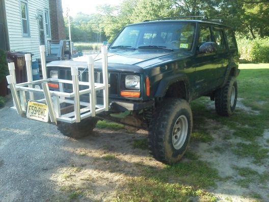 Cooler rack, doesn't look right on the jeep!