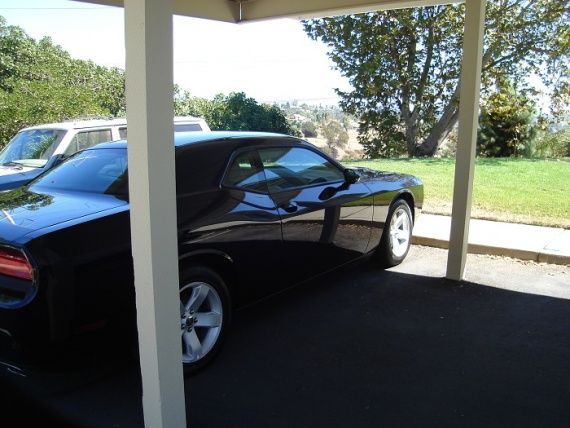 Right rear 3/4 view