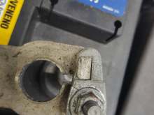 See the crack in this cable clamp?