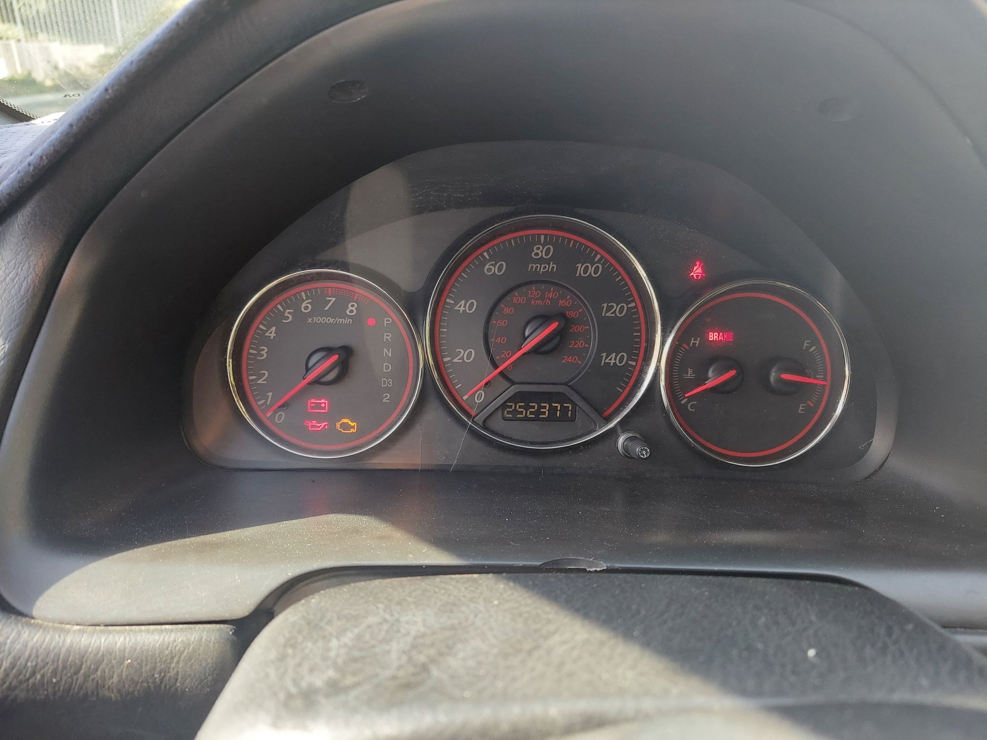 2003 Honda Civic - Honda Civic 2003 LX - Used - VIN 1HGEM22653L032440 - 252,377 Miles - 4 cyl - 2WD - Automatic - Coupe - Silver - Newhall, CA 91321, United States