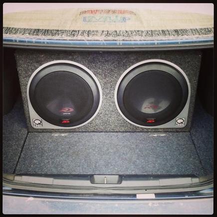 4th and 5th gen Type R 12 s DVC 4 ohm, Q-Logic 1.75 cubic feet per chamber sealed divided box with false bottom