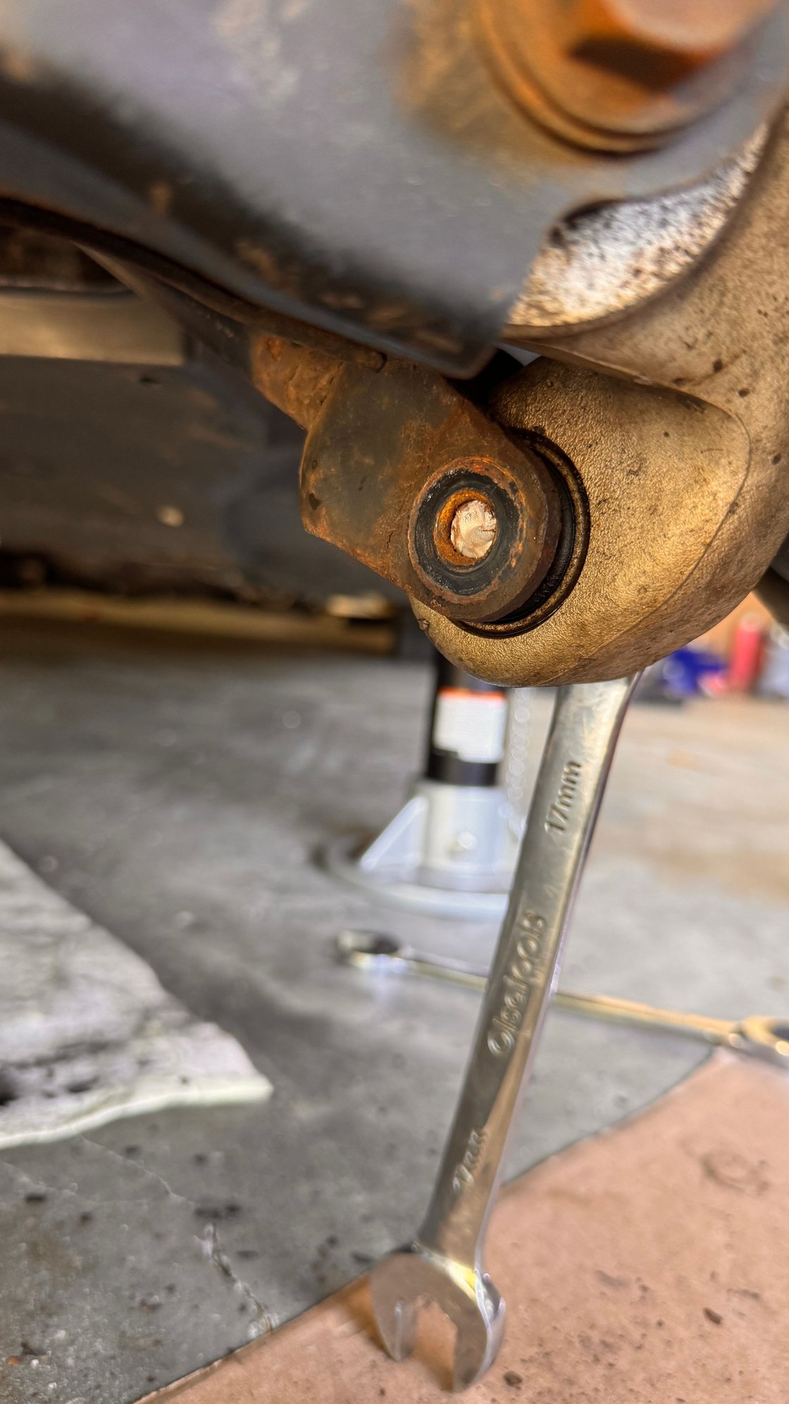 Bolt snapped from being seized. Anybody know where they sell this bushing for 16 is300? I�m only finding 2nd gen IS. My thought to also to drill out the bolt.