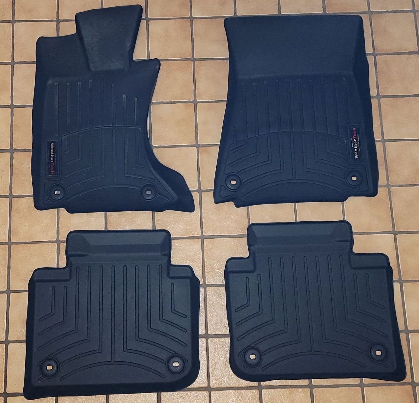 Interior/Upholstery - WeatherTech floor mats - Used - 2013 to 2019 Lexus GS350 - Naperville, IL 60565, United States