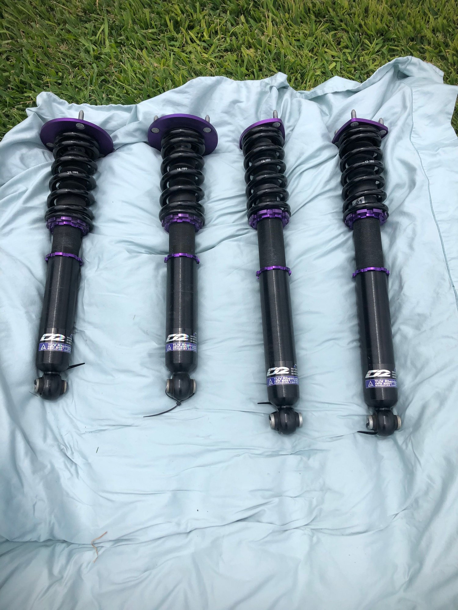 Steering/Suspension - 2002-2010 Lexus SC 430 D2 RS Series Coilover - (D-LE-13-RS) - Used - 2002 to 2010 Lexus SC430 - Rockledge, FL 32955, United States