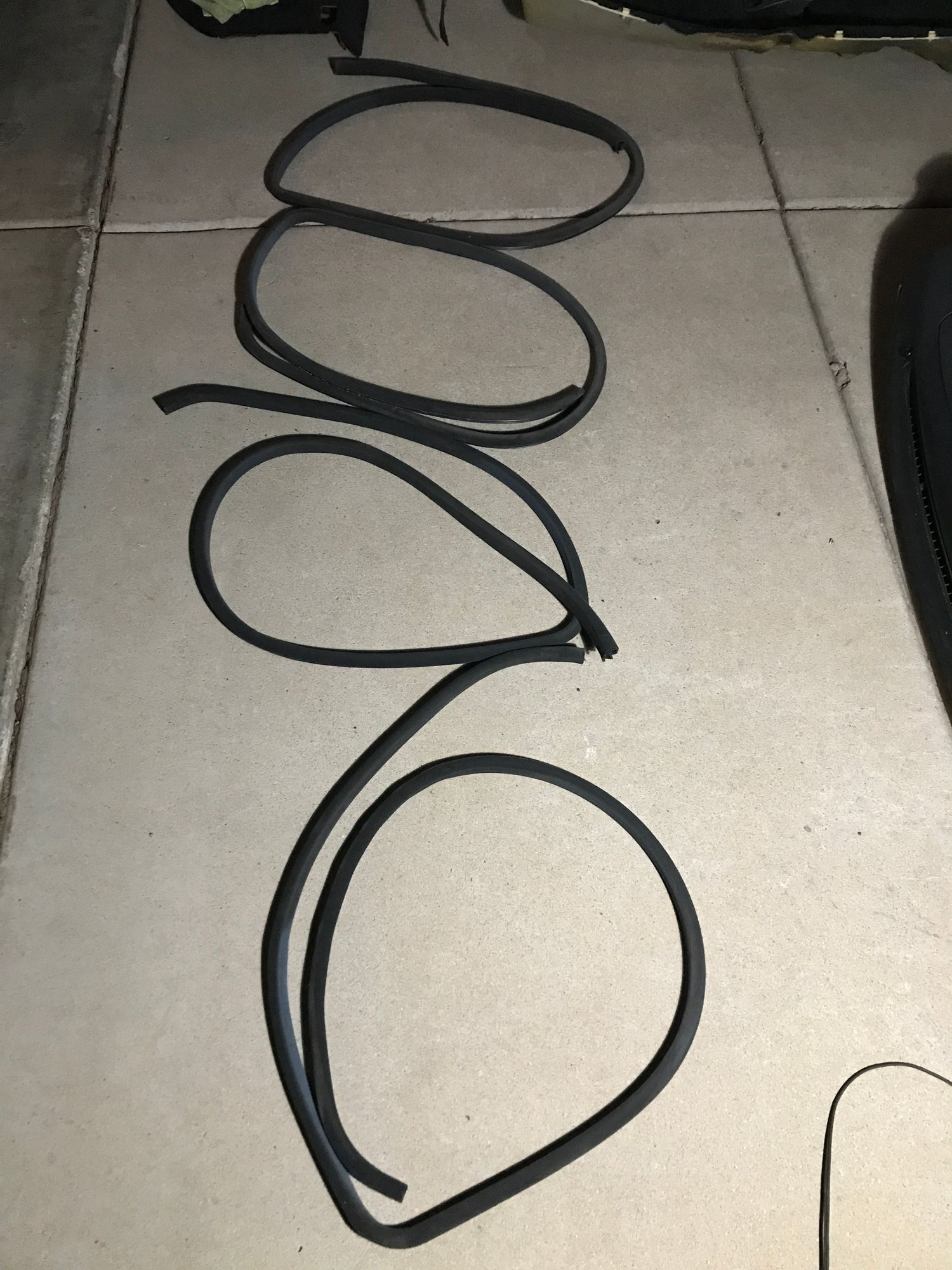 Interior/Upholstery - 95-00 LS400 Black Leather Interior Complete - Used - 1995 to 2000 Lexus LS400 - Chandler, AZ 85224, United States