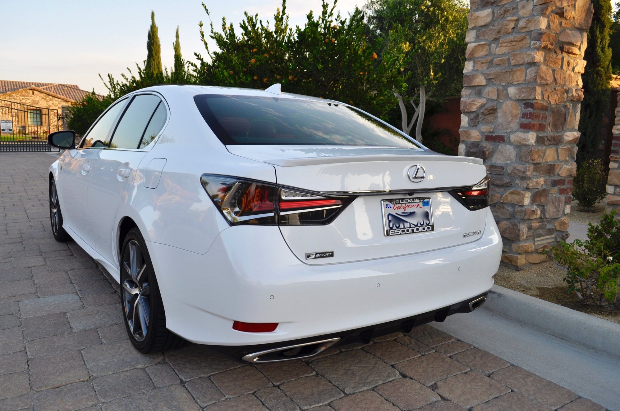 2017 Lexus GS350 - CA: 2017 GS 350 F-Sport White/Red *L-Certified* - Used - VIN JTHBZ1BL8HA009741 - 17,800 Miles - 6 cyl - 2WD - Automatic - Sedan - White - Palm Desert, CA 92211, United States