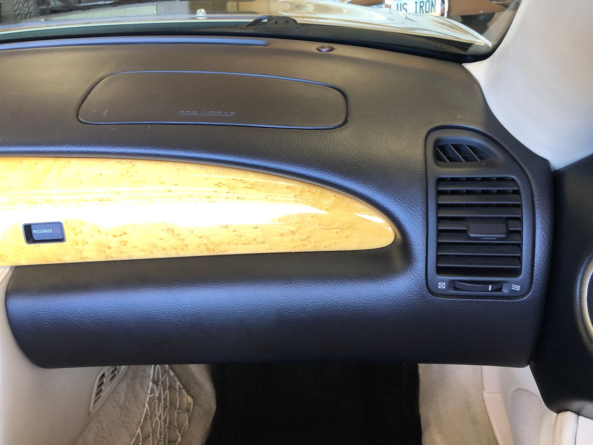 2002 Lexus SC430 - 2002 Lexus SC430 Stunning Immaculate T-belt Service All Maintenance completed - New - VIN JTHFN48Y920001694 - 8 cyl - 2WD - Automatic - Convertible - Silver - Tucson, AZ 85755, United States