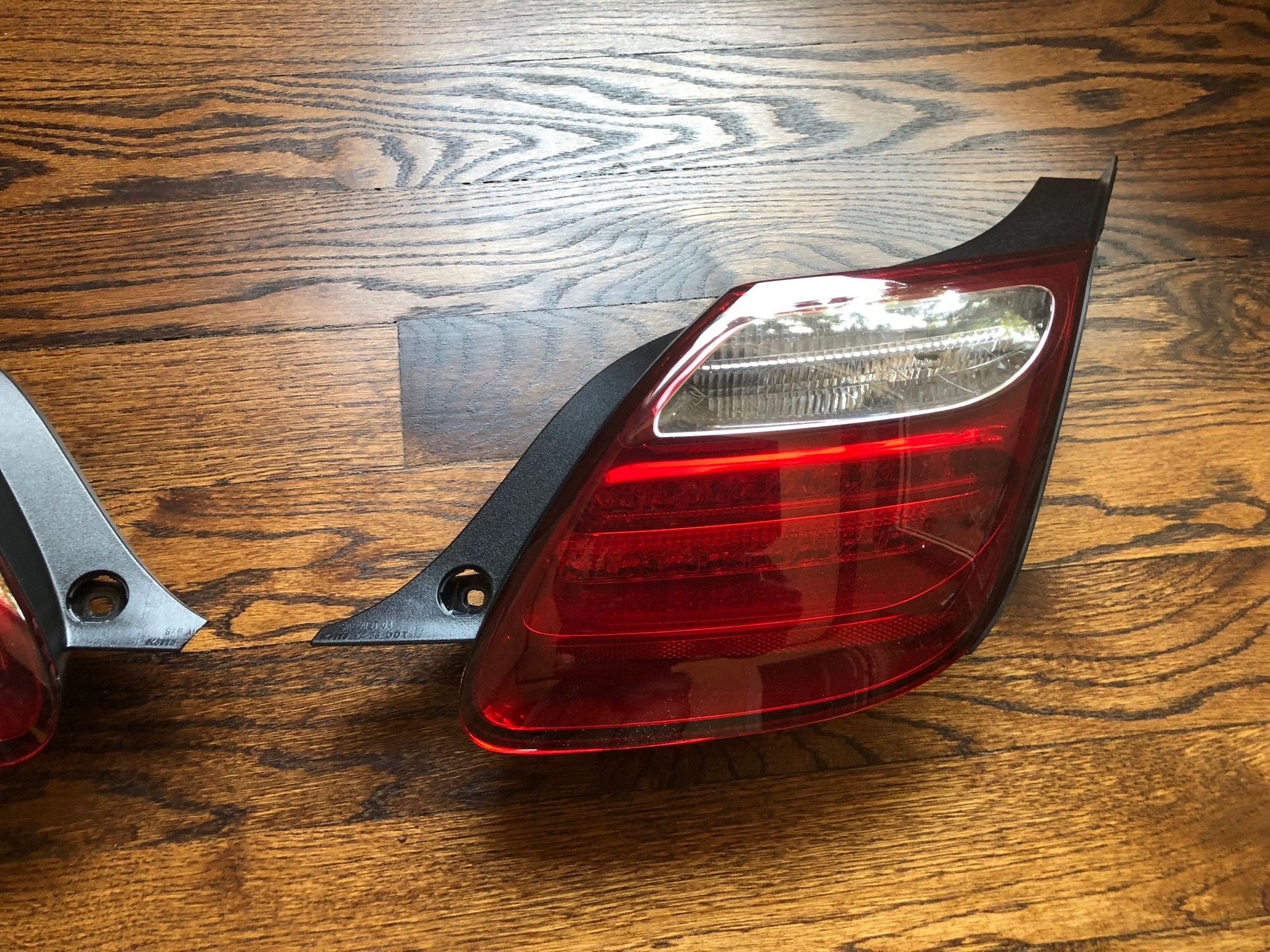 Exterior Body Parts - Lexus SC430 tail lights (2006-2010) - New - 2006 to 2010 Lexus SC430 - Frisco, TX 75034, United States