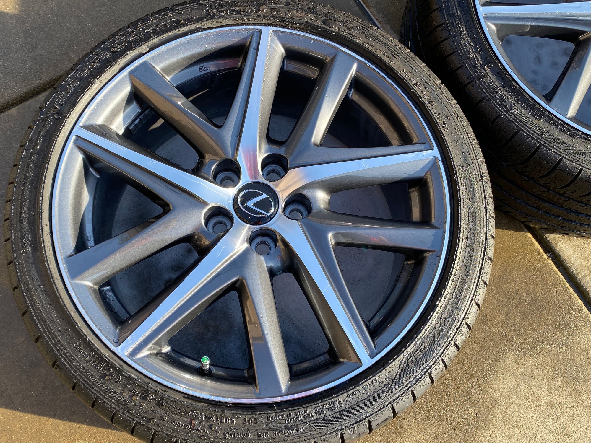 Wheels and Tires/Axles - 2018 gs350 f sport oem wheels and tires MINT - Used - 2016 to 2020 Lexus GS350 - Granite Bay, CA 95661, United States
