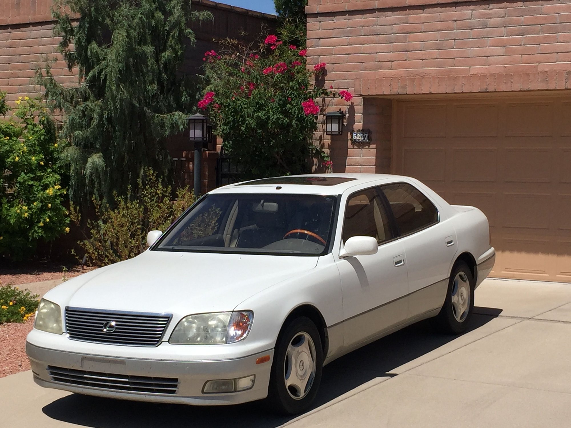 Beautiful, pampered '99 LS400 ClubLexus Lexus Forum