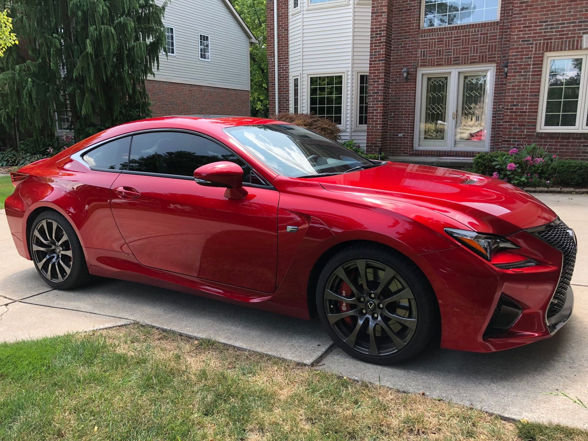 2015 Lexus RC F - 2015 Lexus RCF - Used - VIN JTHHP5BC6F5000789 - 11,700 Miles - 8 cyl - 2WD - Automatic - Coupe - Red - Troy, MI 48085, United States