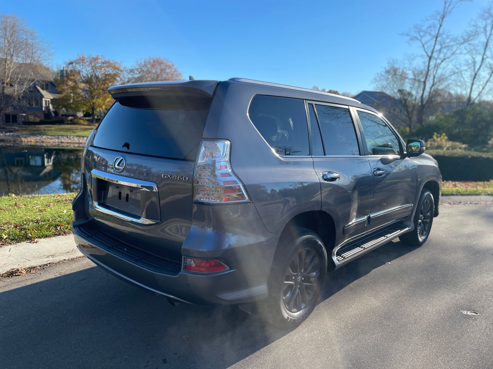 2015 Lexus GX460 - 2015 Lexus GX460 Premium w/ upgrades! - Used - VIN JTJBM7FX5F5511887 - 89,000 Miles - 8 cyl - 4WD - Automatic - SUV - Gray - Commerce Township, MI 48382, United States
