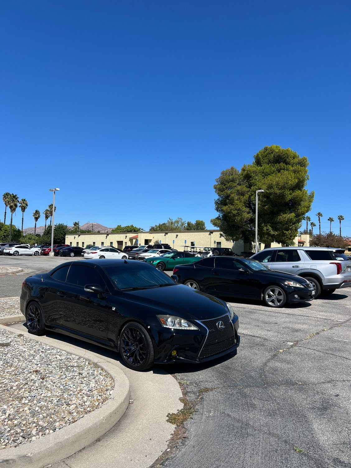 Parked next to a ISC i saw on my road trip. 