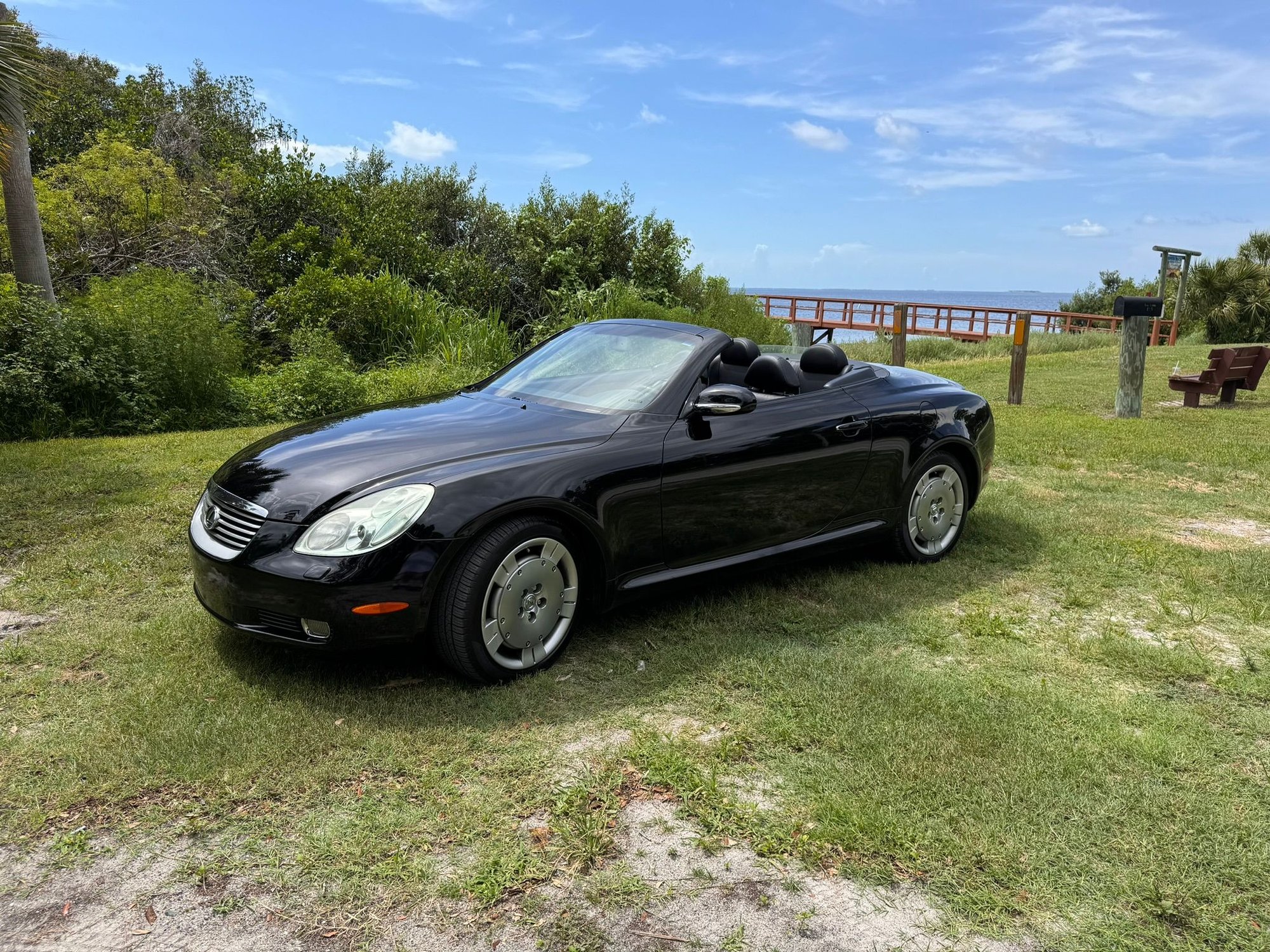 2005 Lexus SC430 - 2005 SC430 Florida car - Used - VIN JTHFN48Y850070235 - 102,000 Miles - 8 cyl - Automatic - Convertible - Black - Clearwater, FL 33763, United States