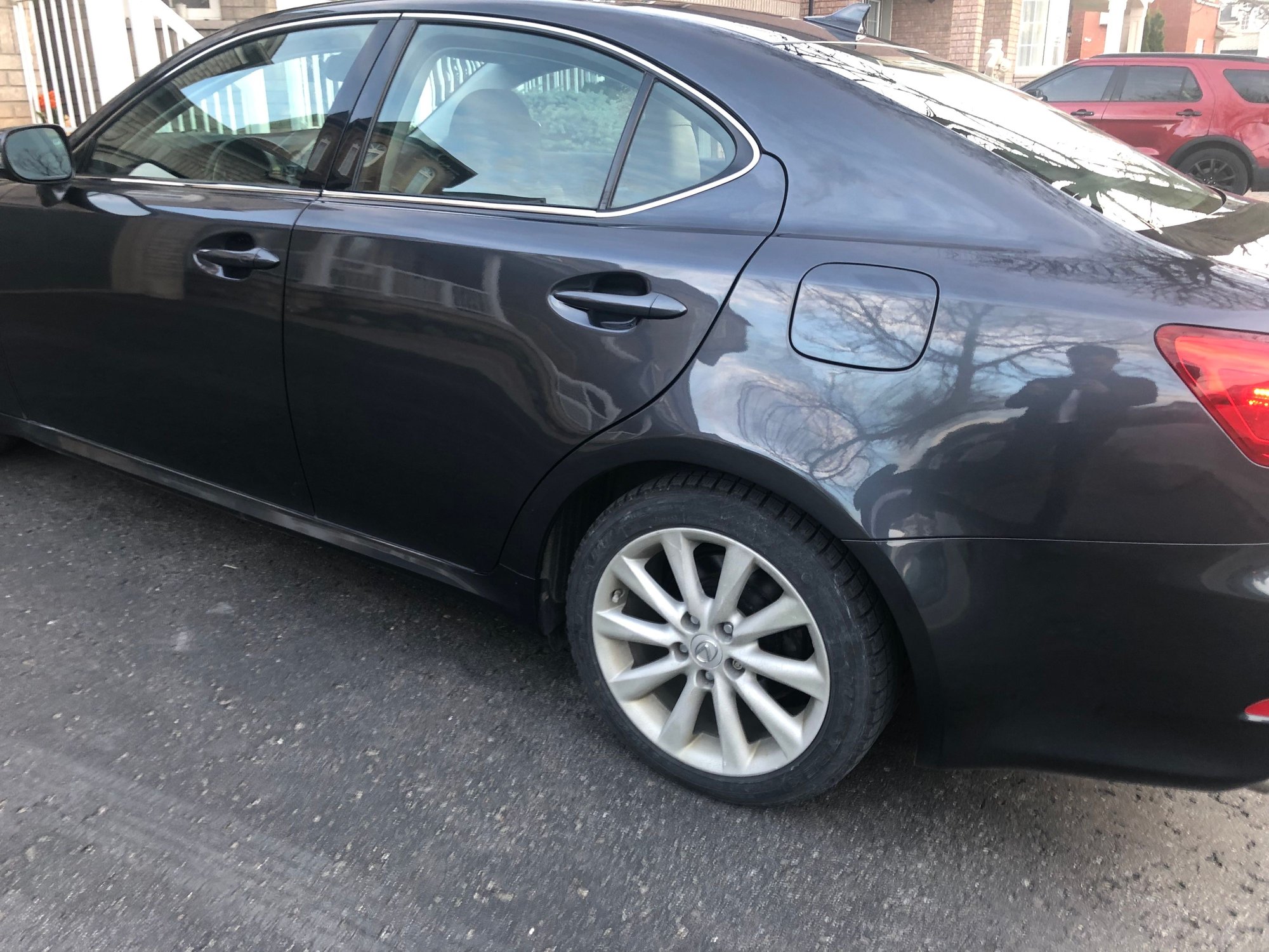 2009 Lexus IS250 - 2009 Lexus IS250 AWD - Used - VIN JTHCK262895032785 - 256,000 Miles - 6 cyl - AWD - Automatic - Sedan - Gray - Stouffville, ON L4A4V6, Canada