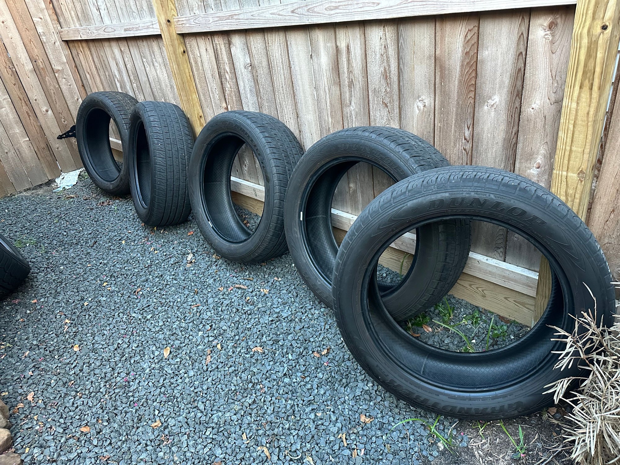 Wheels and Tires/Axles - 265/50/22 Dunlop take offs - Used - All Years Any Make All Models - Houston, TX 77007, United States