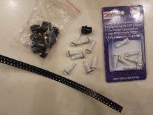 extra T5 SMD LED's and the extra LED sockets to match. Also some left over extra micro SMD LED's for making custom ultra bright needles.