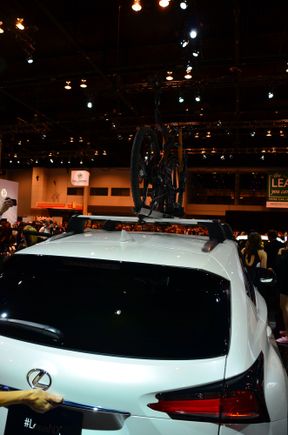 Roof Rack Cross bars from Chicago Auto Show - 2015