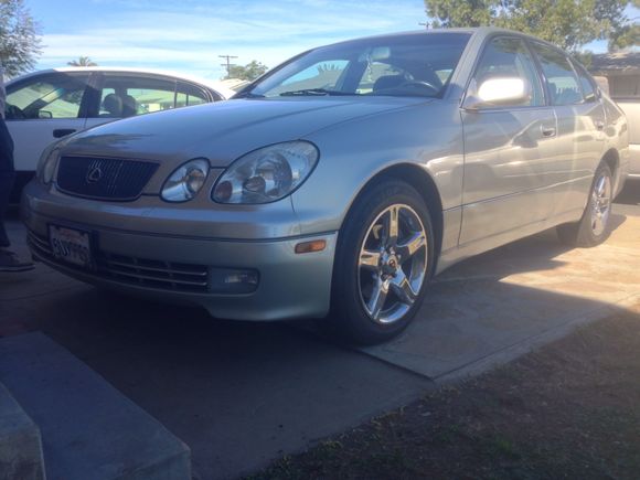 Swapped my alloy wheels with my chrome set... Feels good