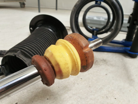 Modified bump stop stack