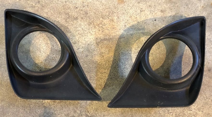 2012 Lexus IS350 - Fog Light Covers/Bezel - Exterior Body Parts - $20 - Kc, MO 64113, United States