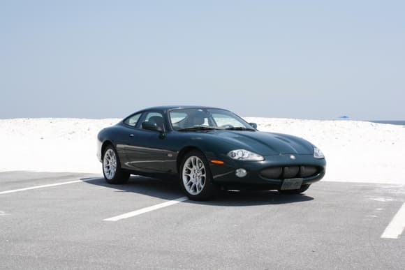 XKR (22)s