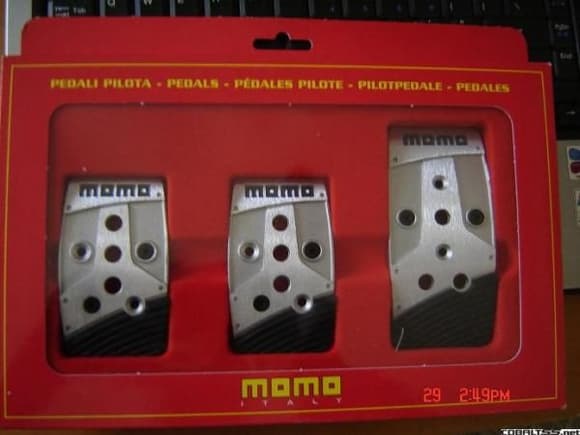 MOMOpedals