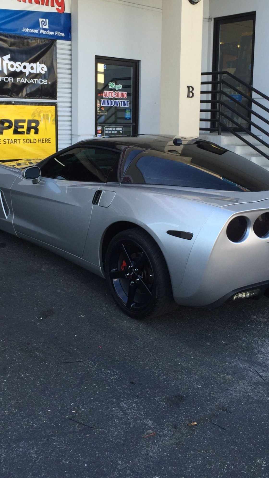 duplicolor or vht and jet black gloss or satin for carpet - CorvetteForum -  Chevrolet Corvette Forum Discussion