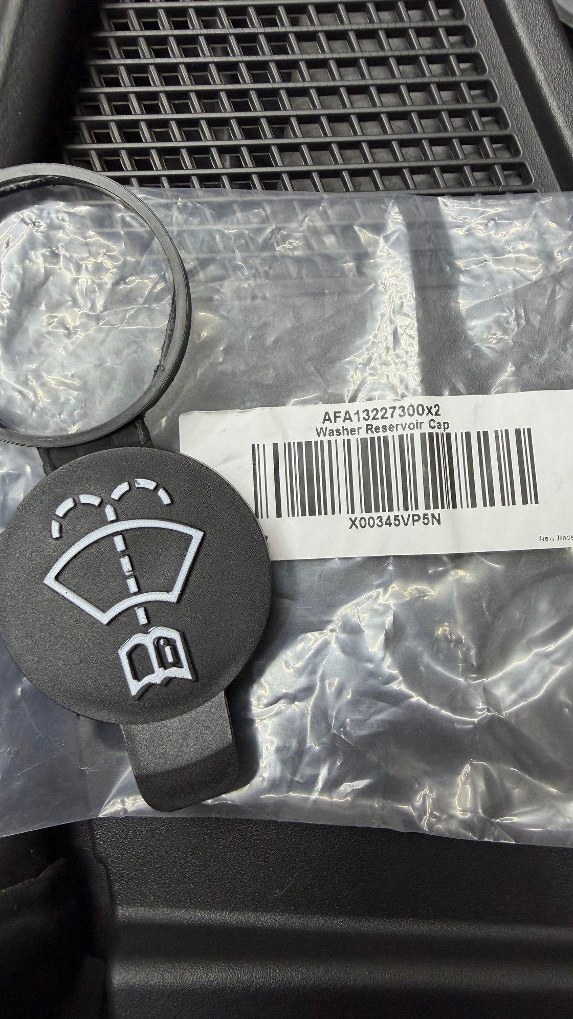 Actual cap and Amazon packaging