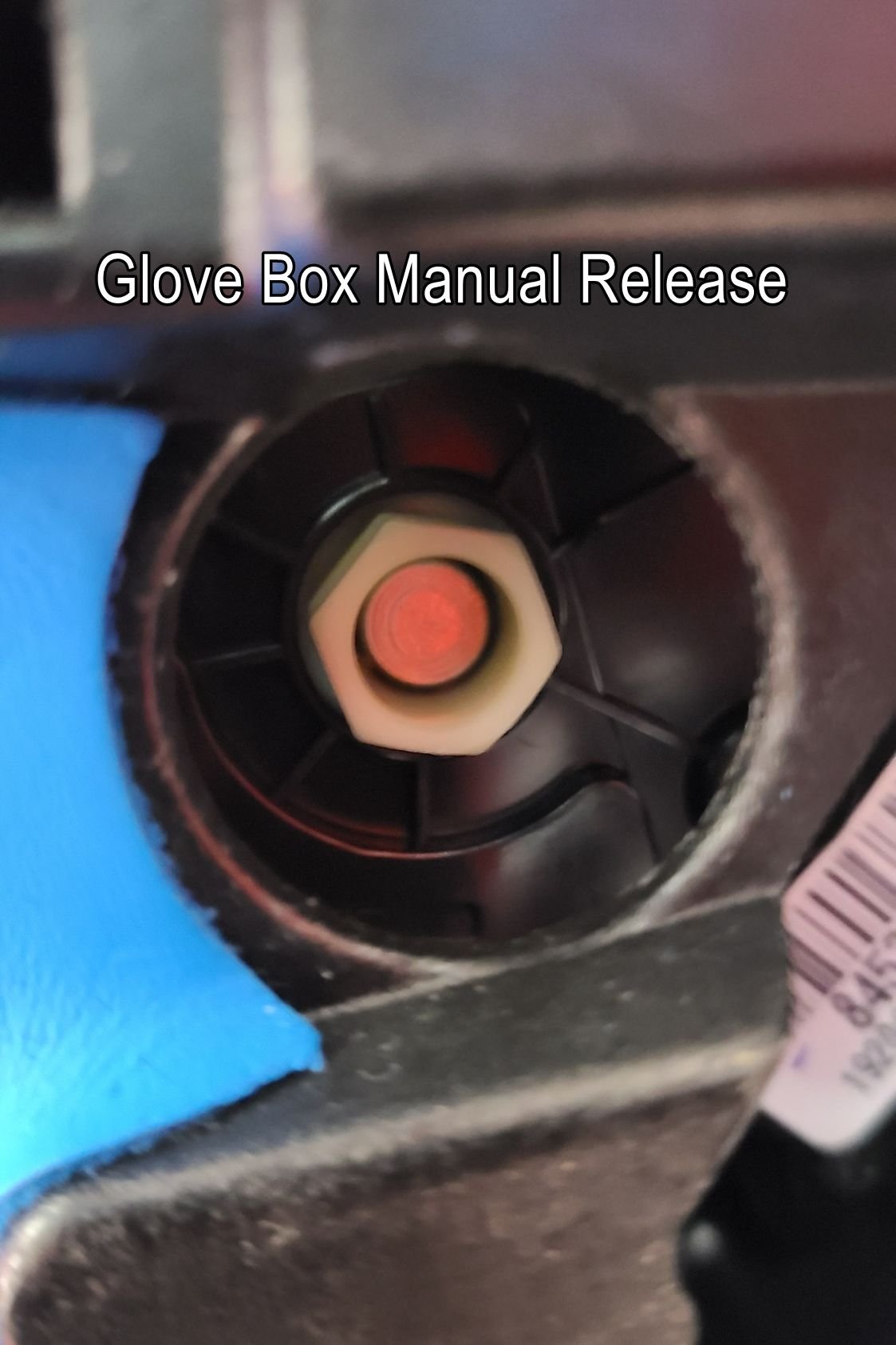(PICS) How to manually open the C8 glove box CorvetteForum