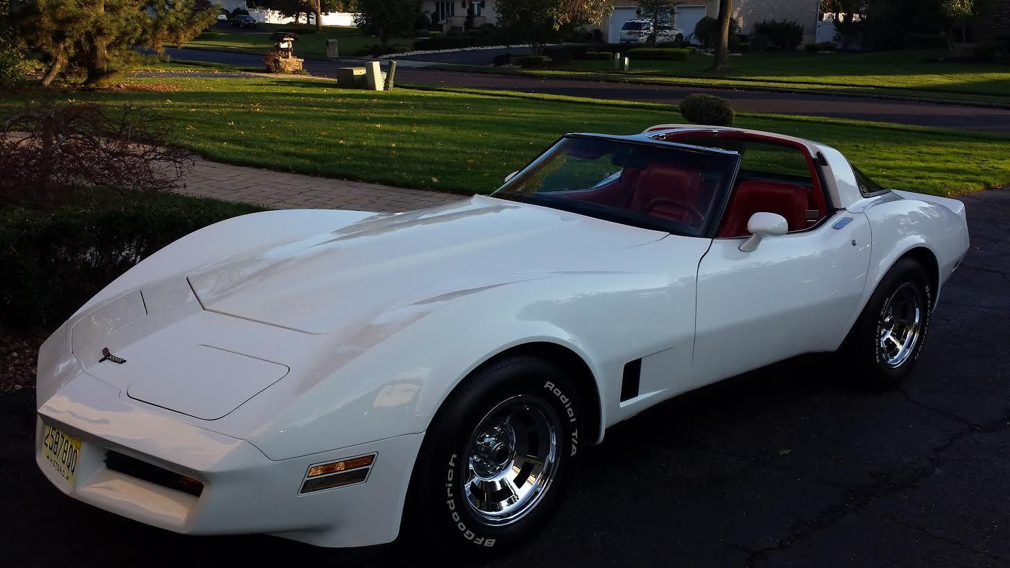 FS (For Sale) 81 White Corvette red interior 15K miles CorvetteForum