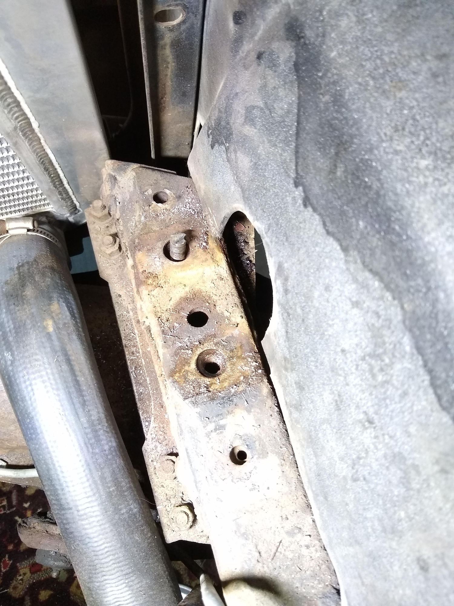 C1 Sway bar bracket bolts broke/stripped CorvetteForum Chevrolet