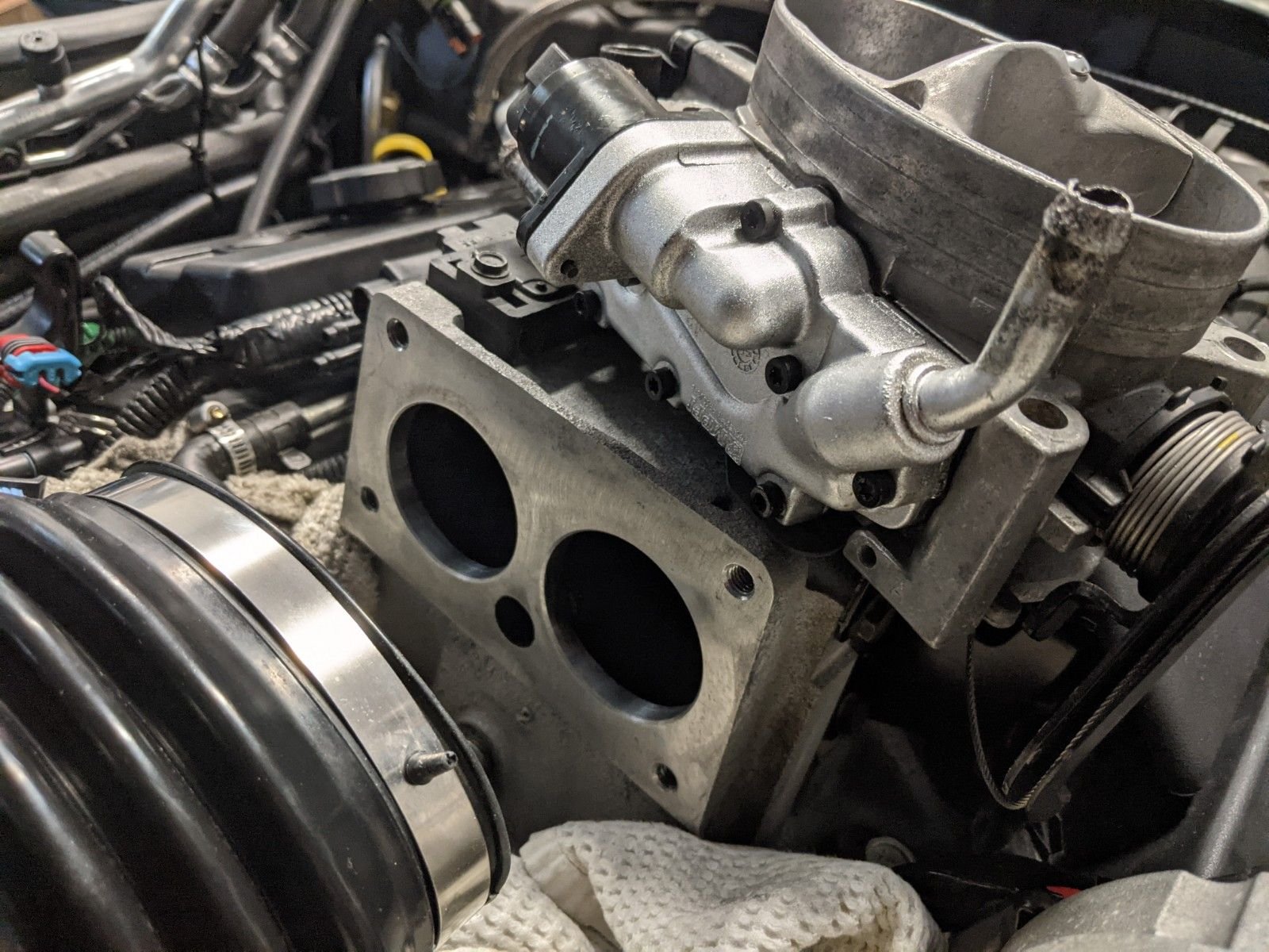 Throttle body gasket kit installation Sealant?? CorvetteForum Chevrolet Corvette Forum