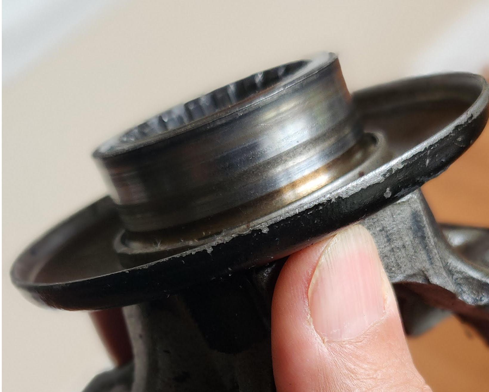 C1 Pinion flange replacing pinion seal and using a speedisleeve