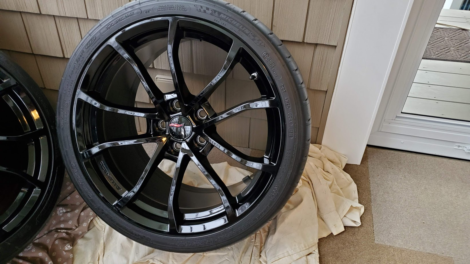 FS (For Sale) 2019 Grand Sport OEM gloss black wheels & tires