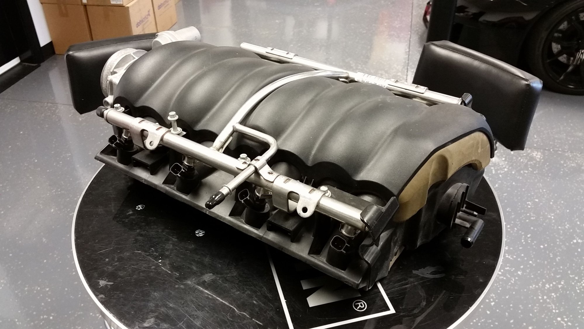 Factory / Stock LS3 intake manifold w/ throttle body, fuel rails and