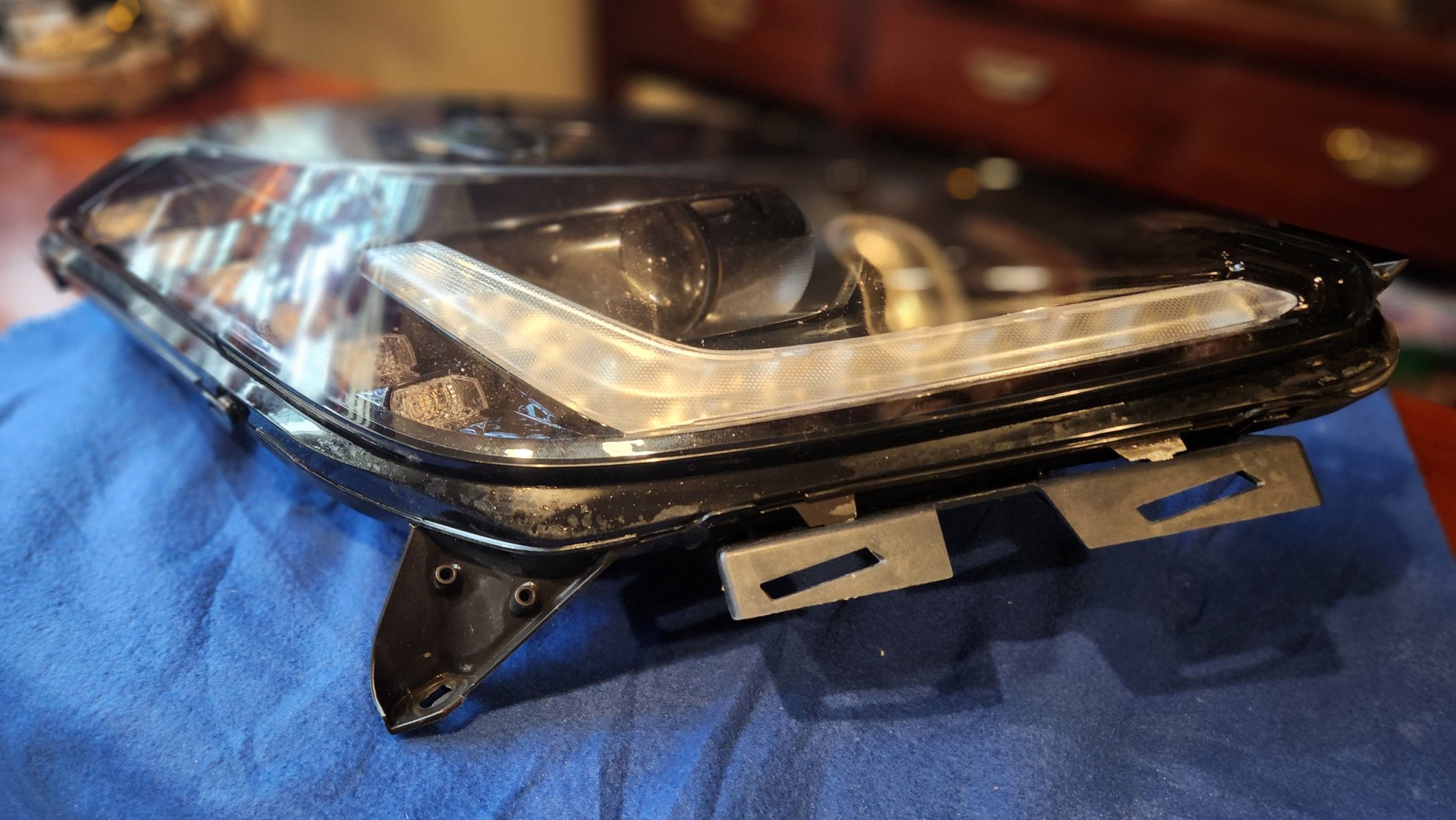 FS (For Sale) Front Headlights in good condition CorvetteForum