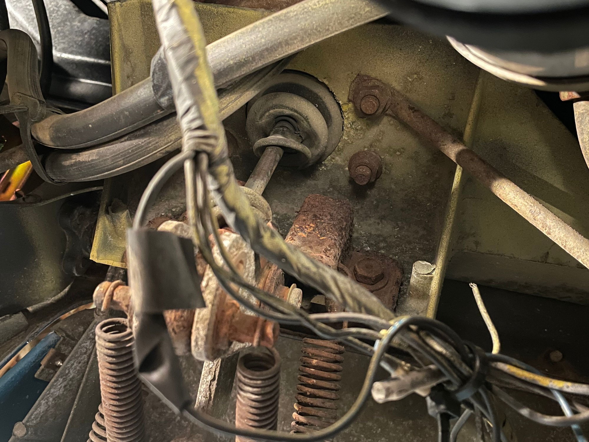 Pinched fuel line? CorvetteForum Chevrolet Corvette Forum Discussion