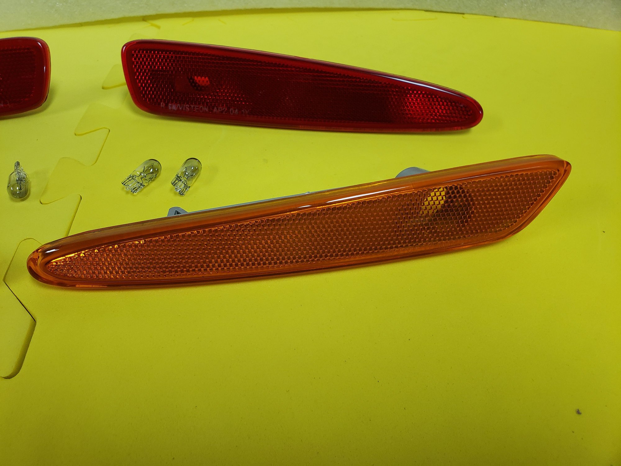 FS (For Sale) C6 Side Marker Lights OEM CorvetteForum Chevrolet