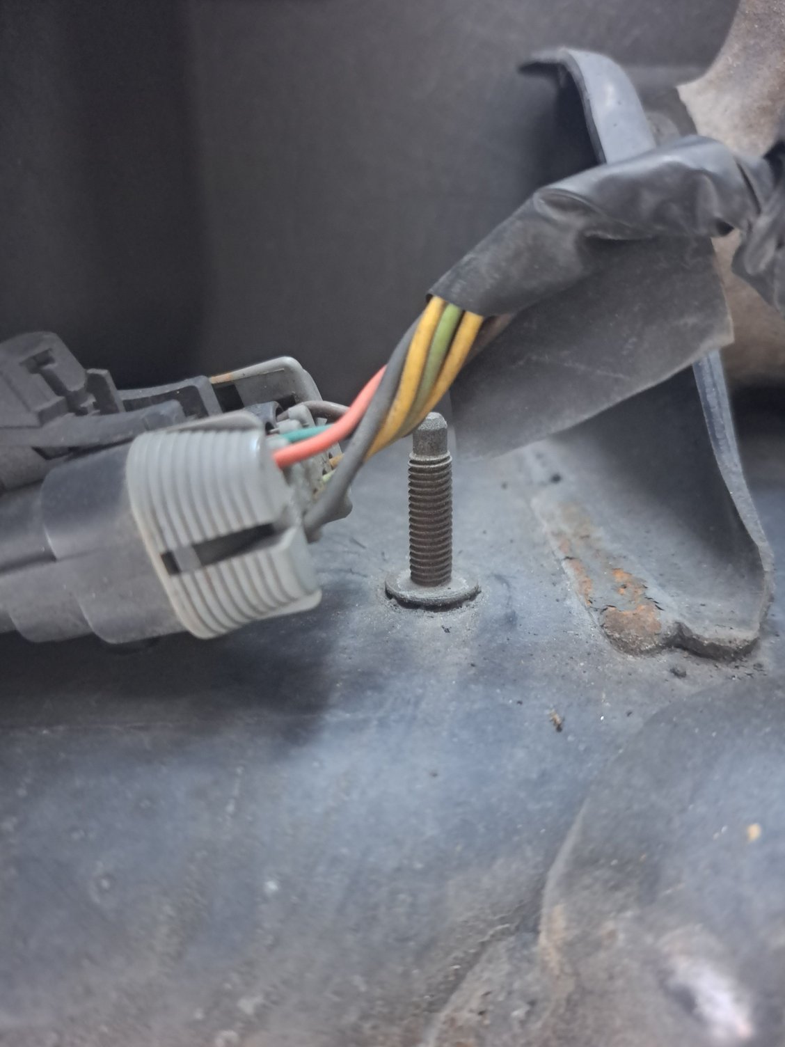 Right rear ground wire CorvetteForum Chevrolet Corvette Forum