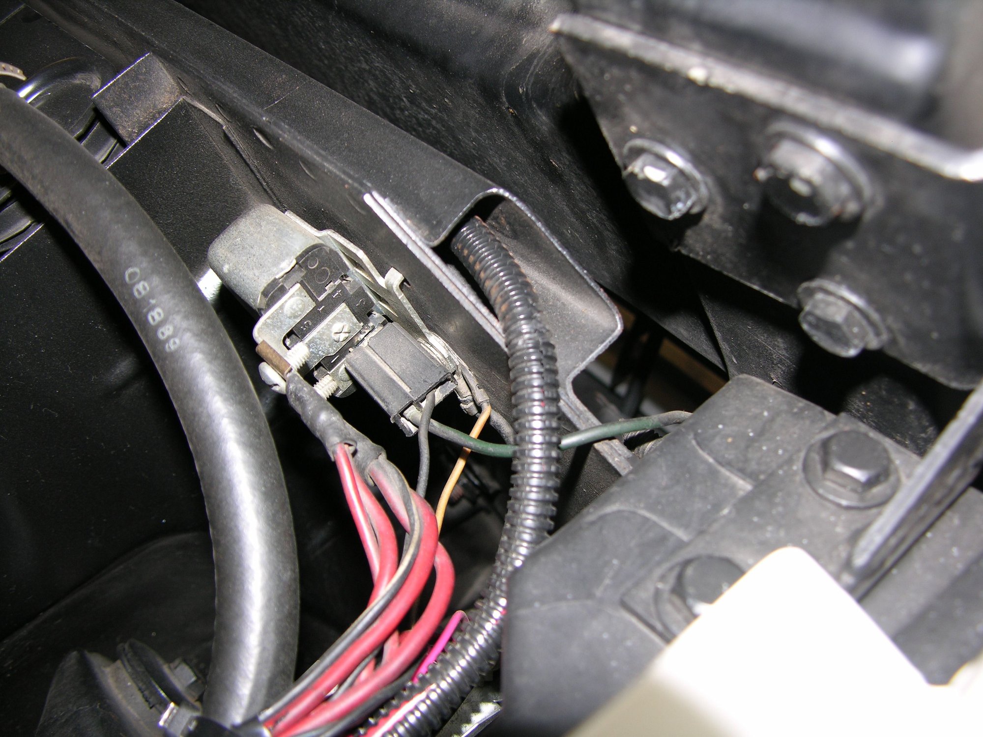 headlights/headlight motors relays CorvetteForum Chevrolet Corvette