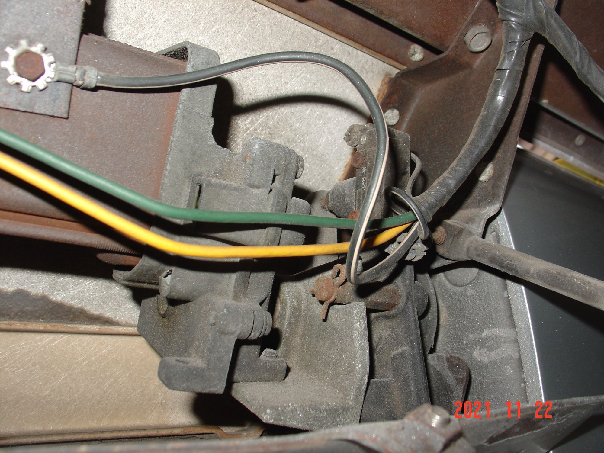 C2 Headlight Motors CorvetteForum Chevrolet Corvette Forum Discussion