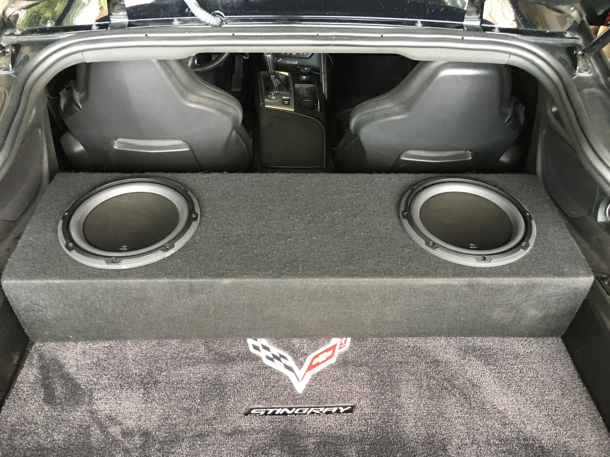 Fs For Sale Custom Made Jl Audio Sub Box W 2 Jl Audio 10w3 Subs Corvetteforum Chevrolet Corvette Forum Discussion